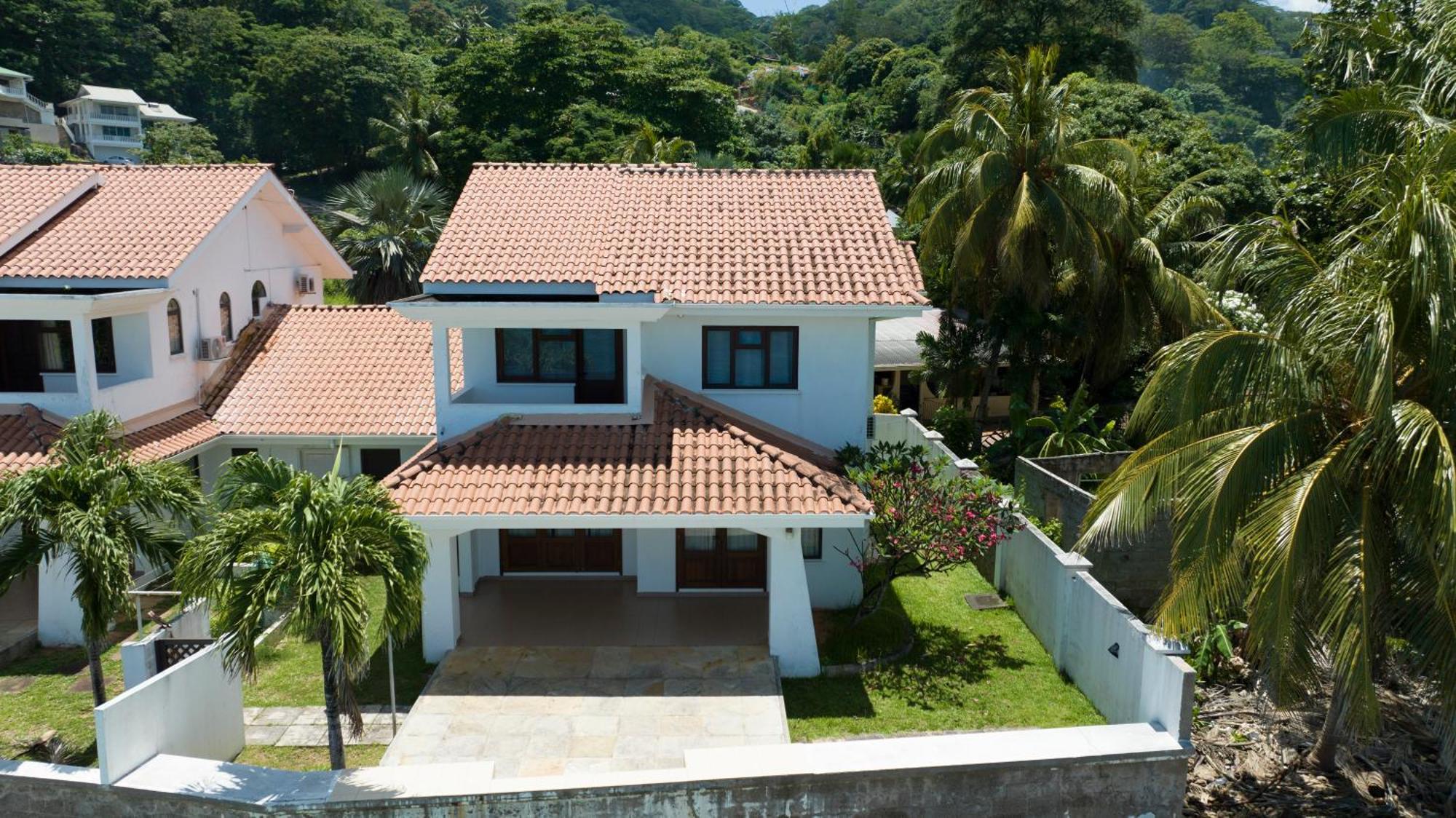 Beach View Villa - Beauvallon Villas Beau Vallon  Esterno foto